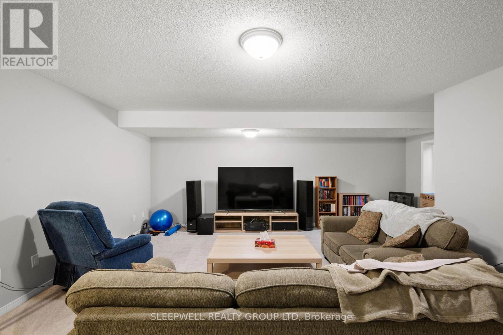 147 Westphalian Avenue Property Photo 30