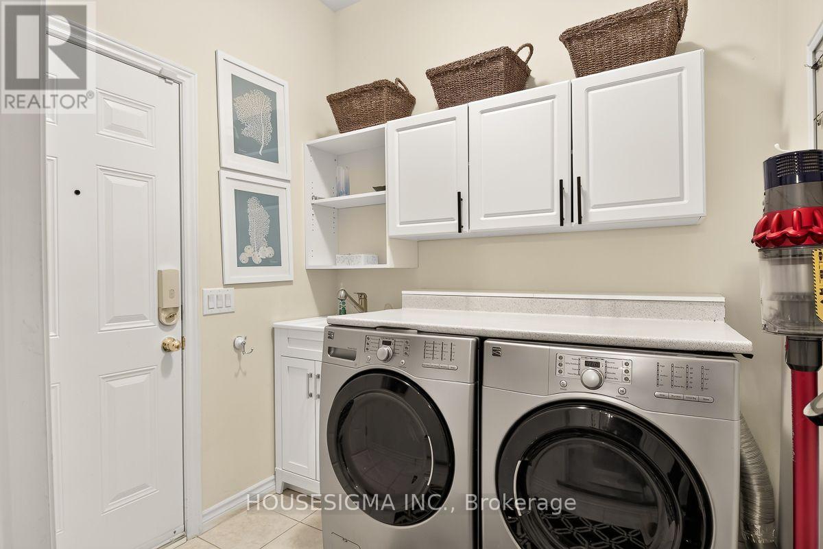 798 Greenly Drive Property Photo 34