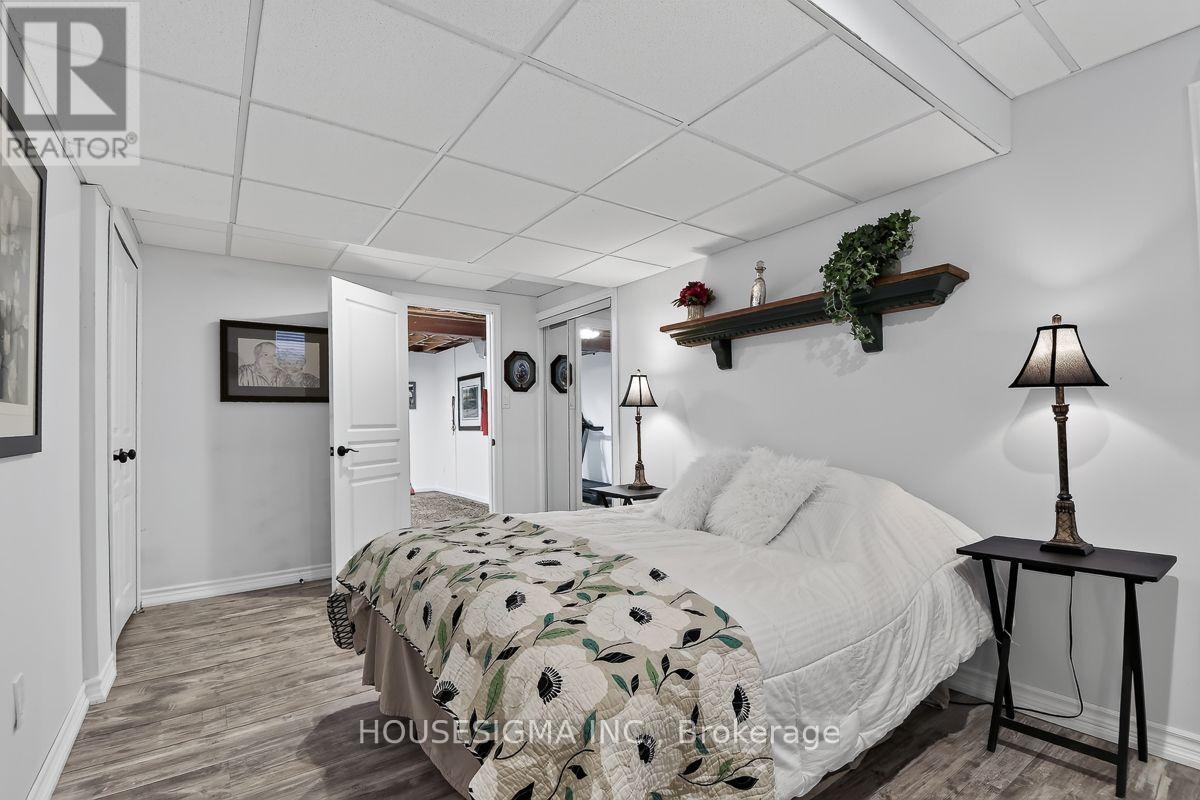 798 Greenly Drive Property Photo 42