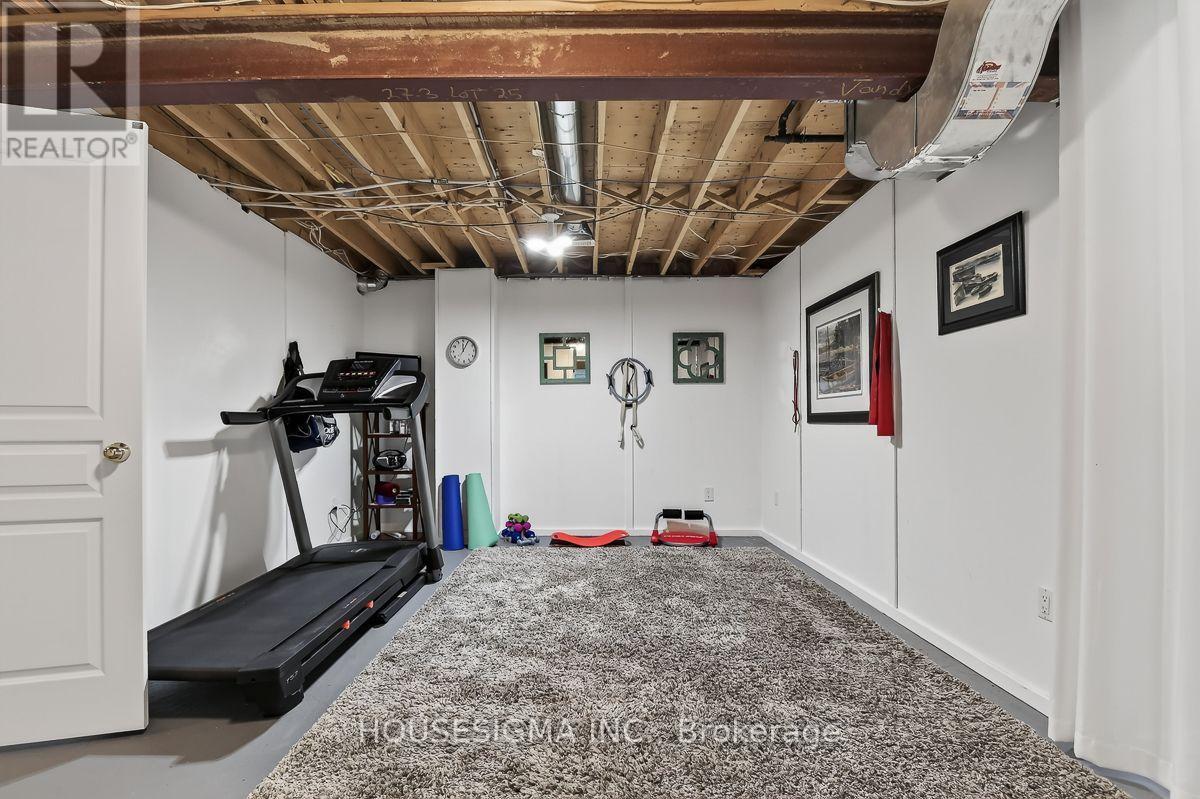 798 Greenly Drive Property Photo 45