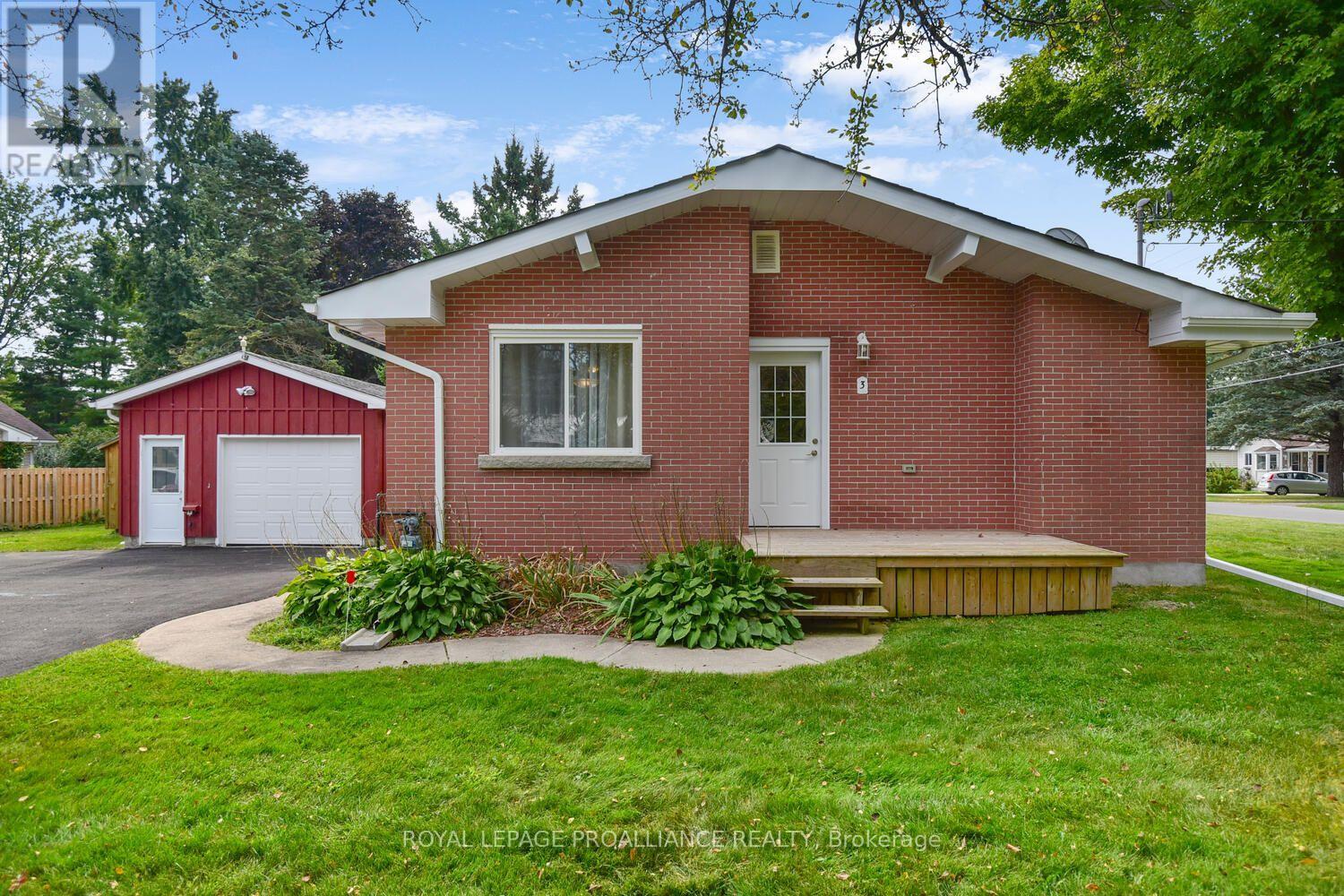 3 Geneva Court Property Photo 1