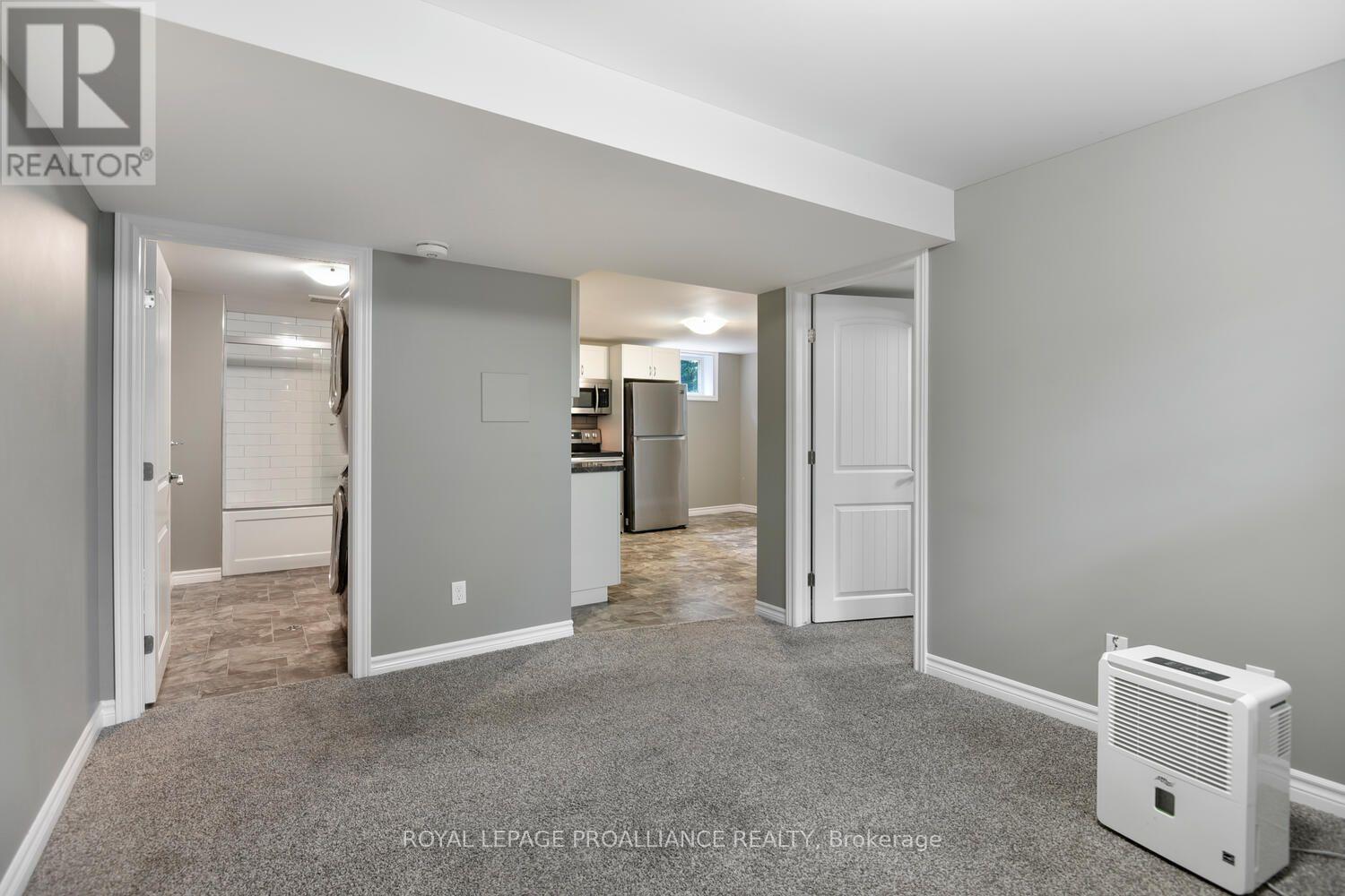 3 Geneva Court Property Photo 5