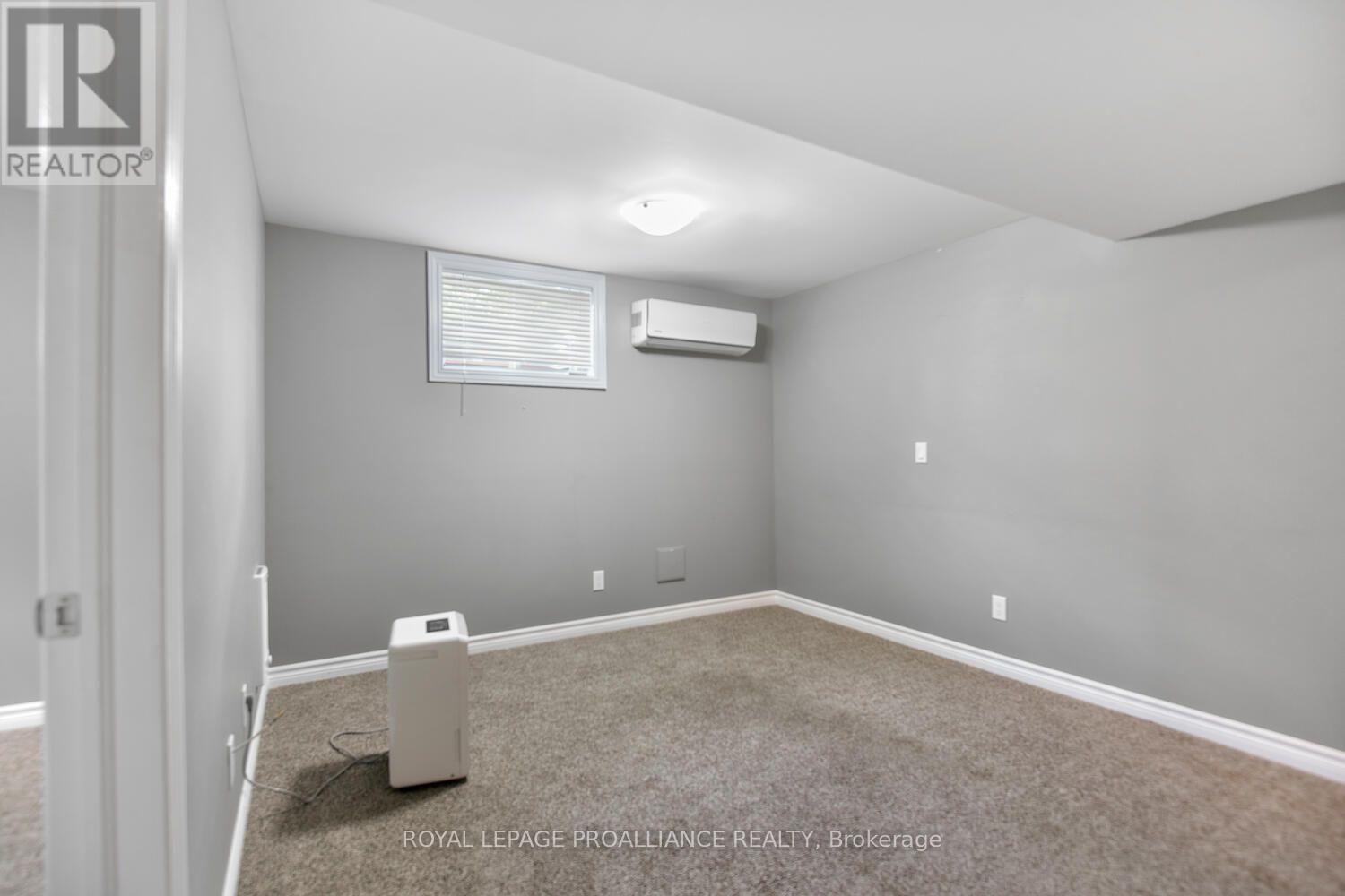 3 Geneva Court Property Photo 7