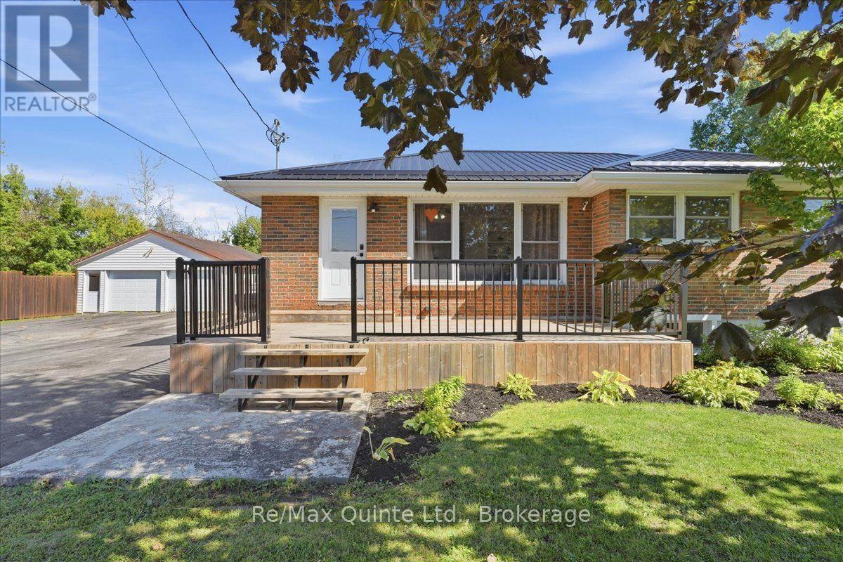 70 Ashley Street Property Photo 3