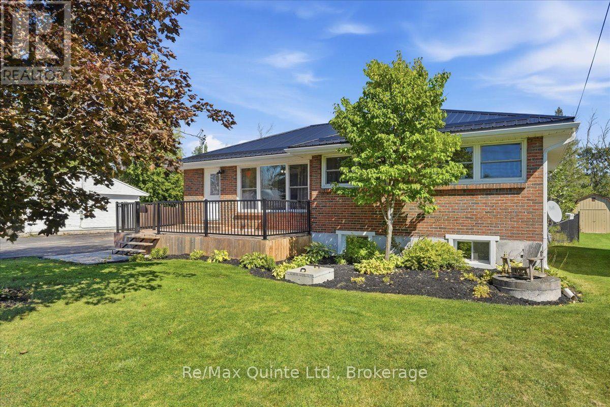 70 Ashley Street Property Photo 4