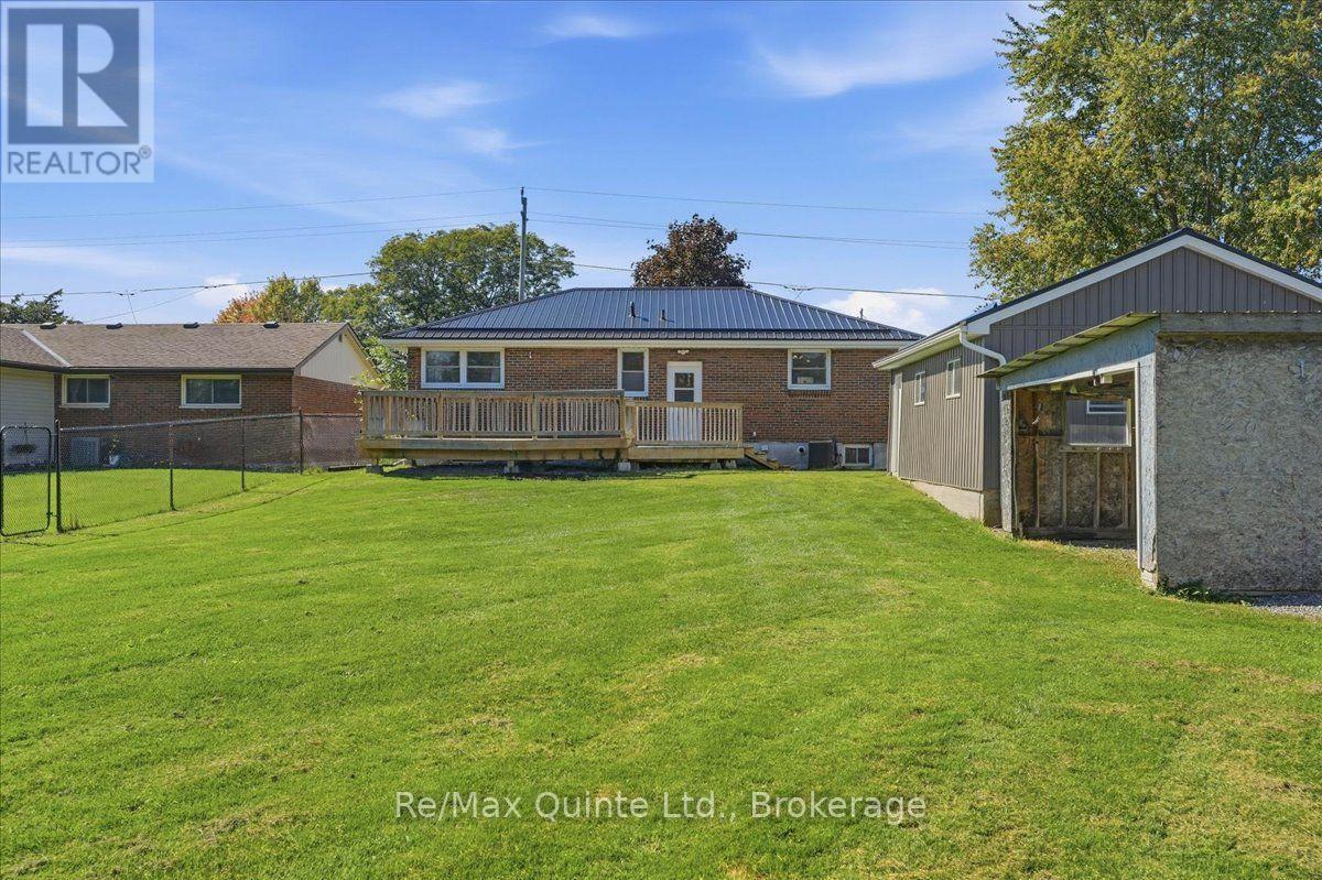 70 Ashley Street Property Photo 39