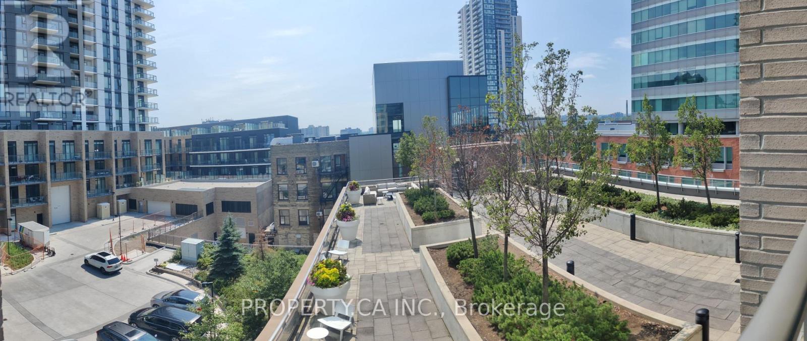 409 - 85 Duke Street W Property Photo 11
