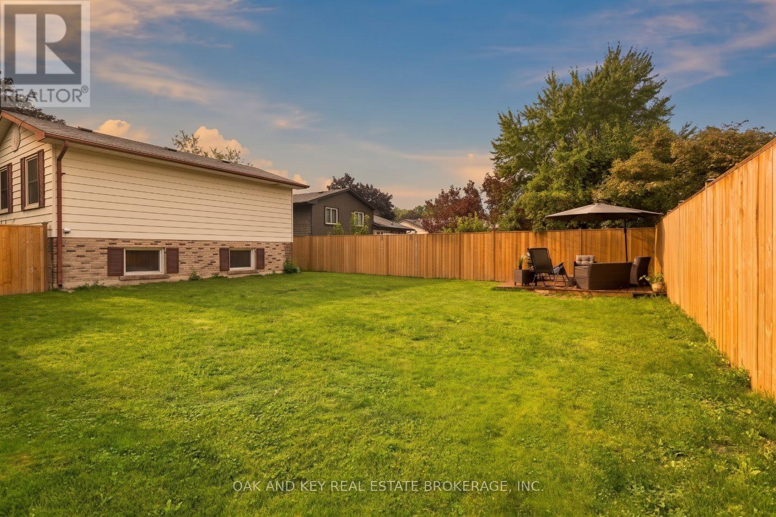 1 Vanier Place Property Photo 33