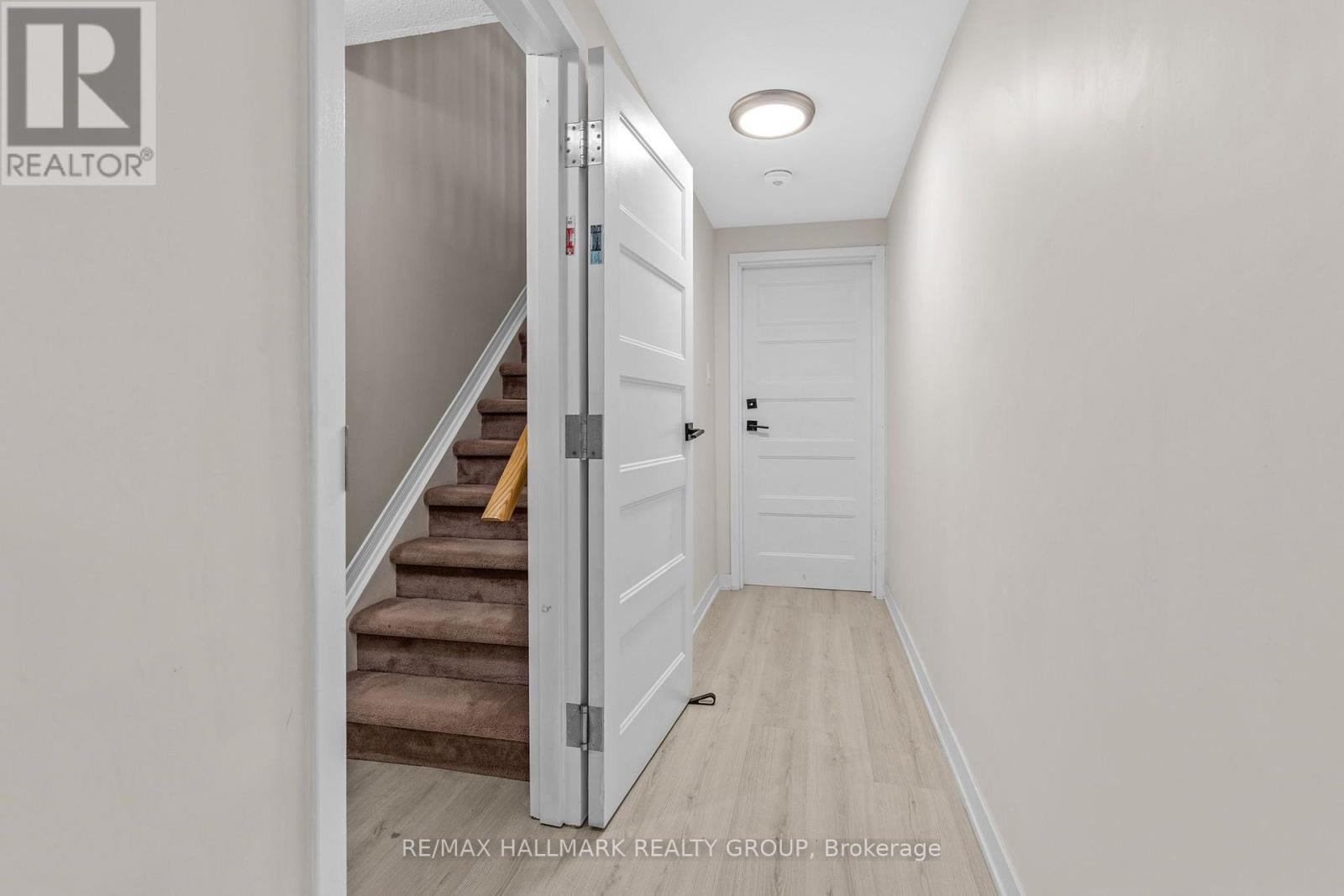 5 Rayburn Street Property Photo 19