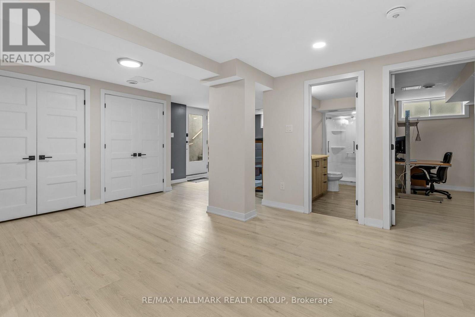 5 Rayburn Street Property Photo 22