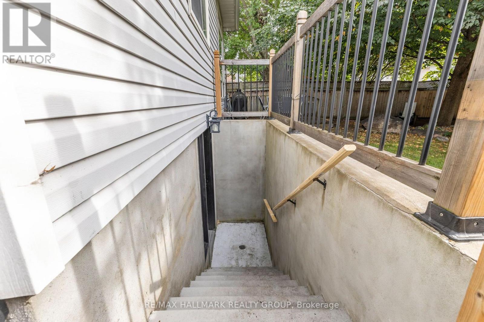 5 Rayburn Street Property Photo 27