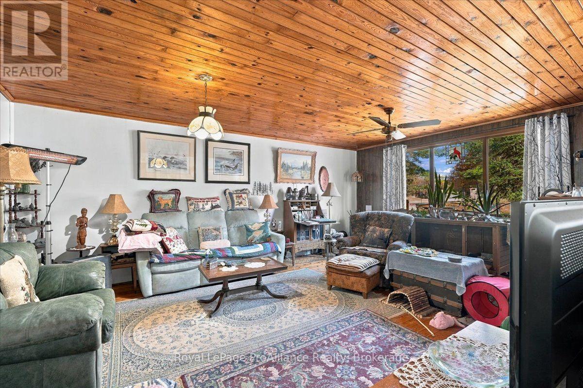 1005 Marble Lake Road Property Photo 4