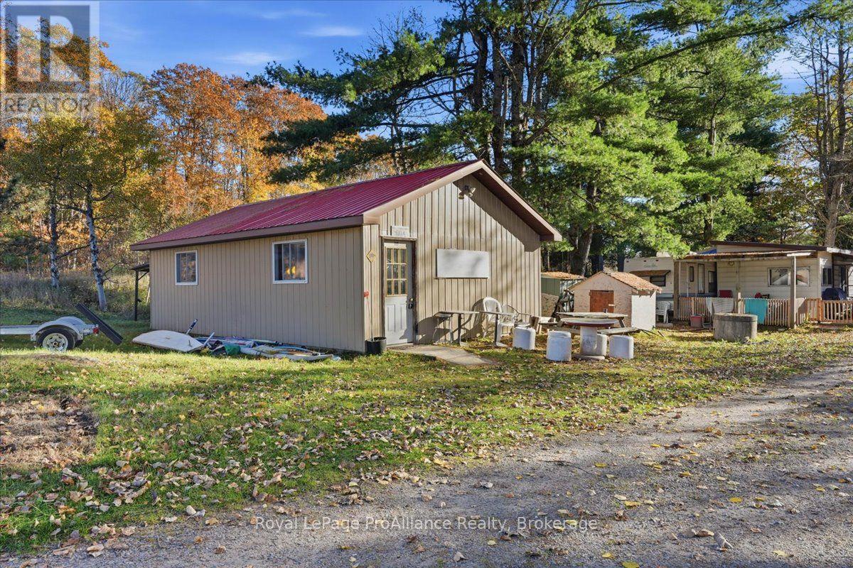 1005 Marble Lake Road Property Photo 10