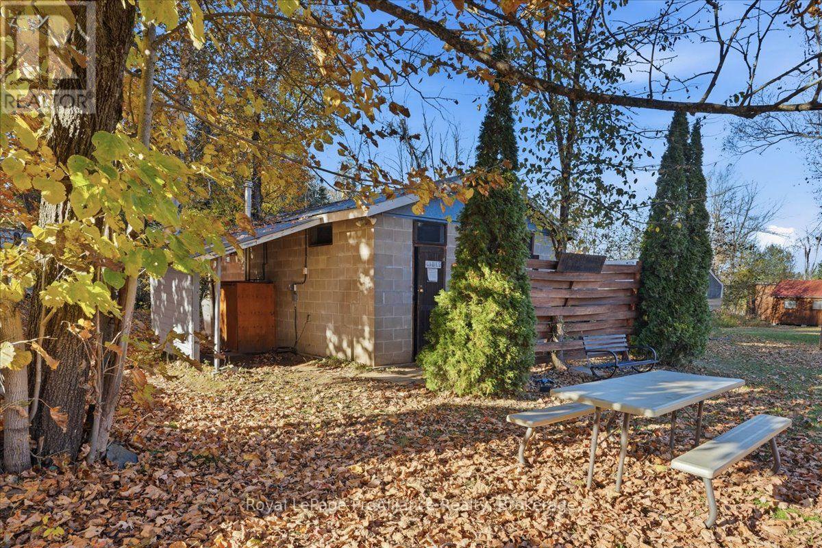1005 Marble Lake Road Property Photo 11