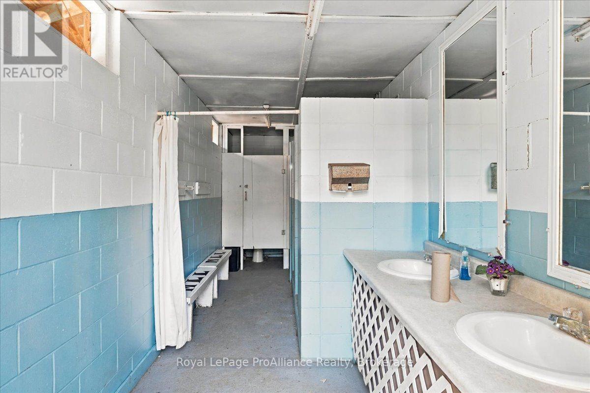 1005 Marble Lake Road Property Photo 12