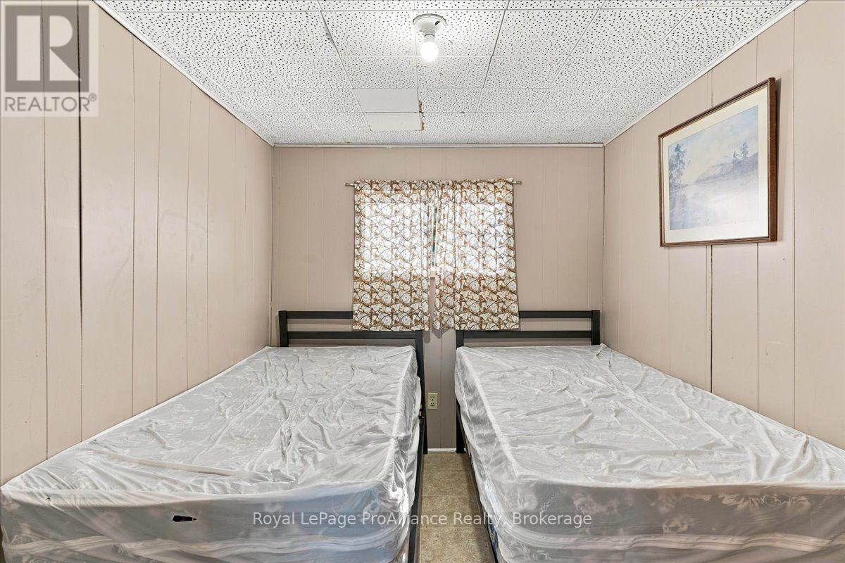 1005 Marble Lake Road Property Photo 20