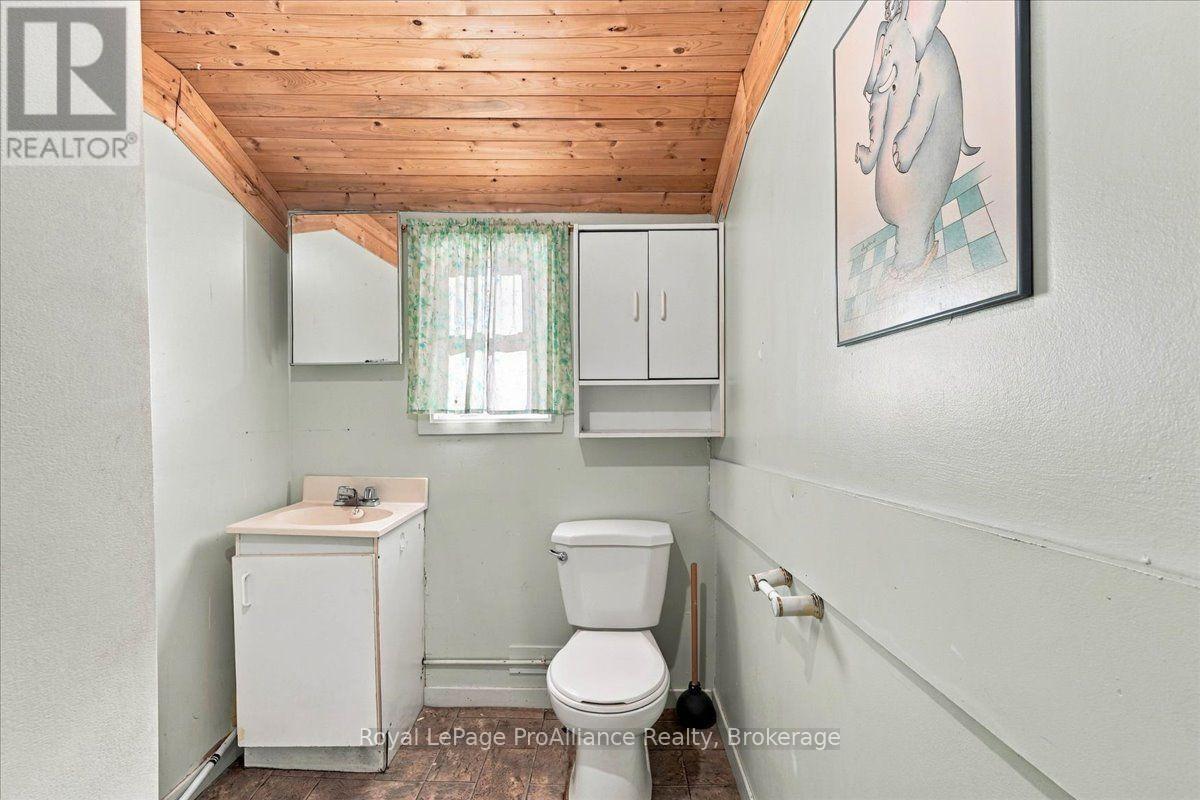 1005 Marble Lake Road Property Photo 28