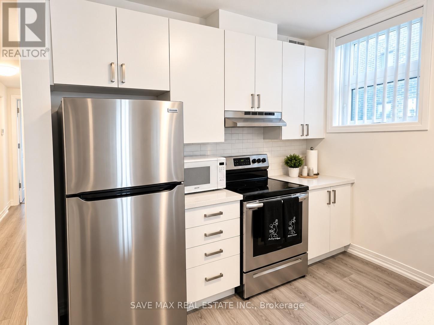 66 - 6705 Cropp Street Property Photo 11