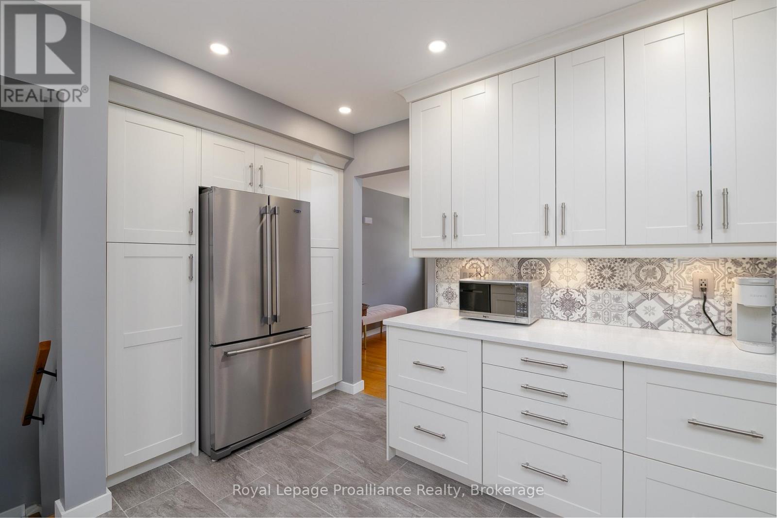 112 Prospect Hill Property Photo 12