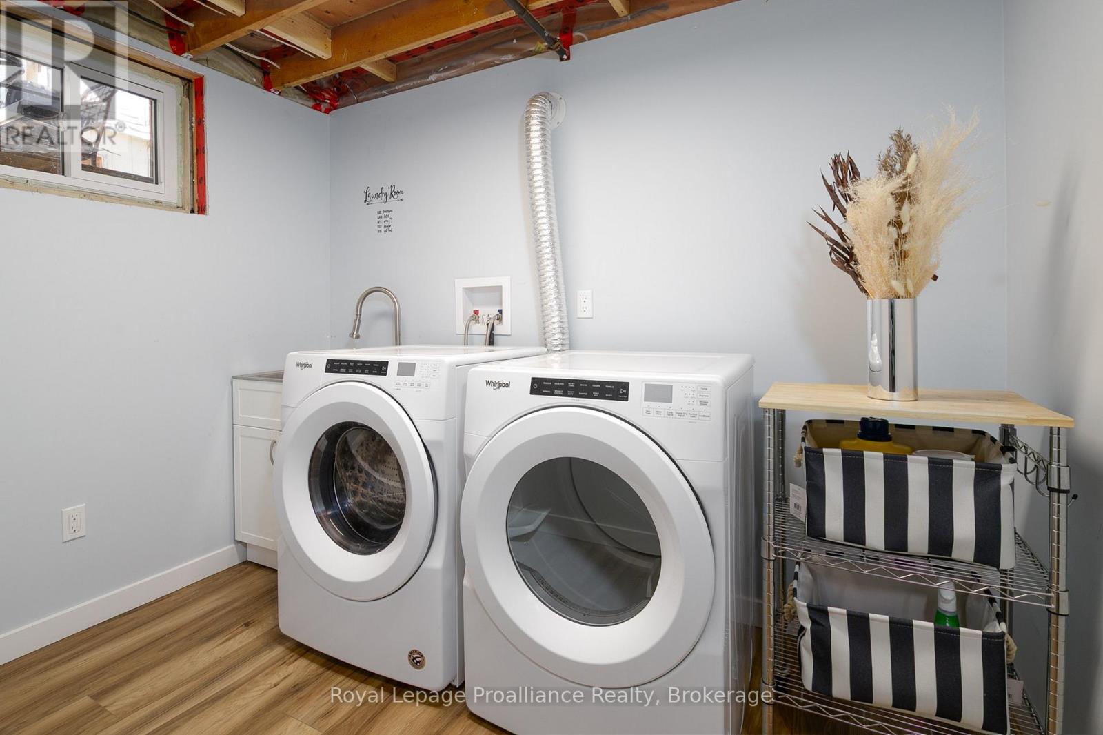 112 Prospect Hill Property Photo 28