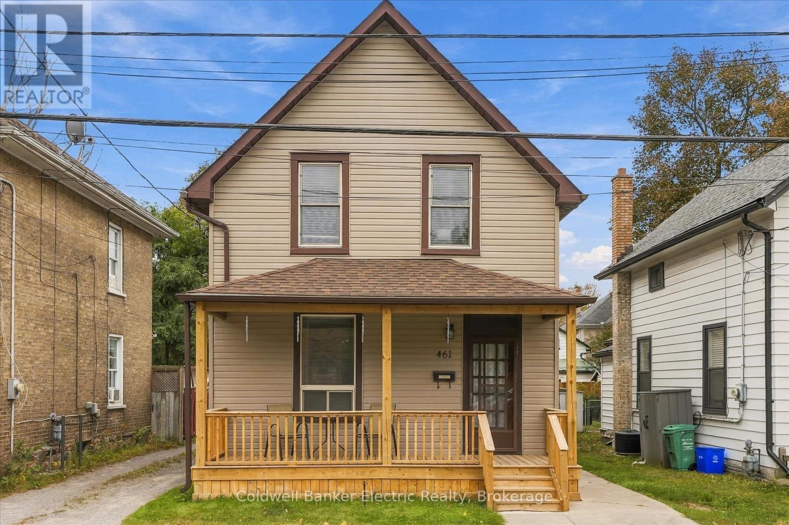 461 Murray Street Property Photo 2