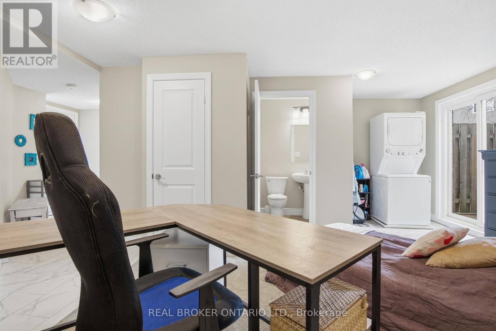 46 - 60 Elmsdale Drive Property Photo 12
