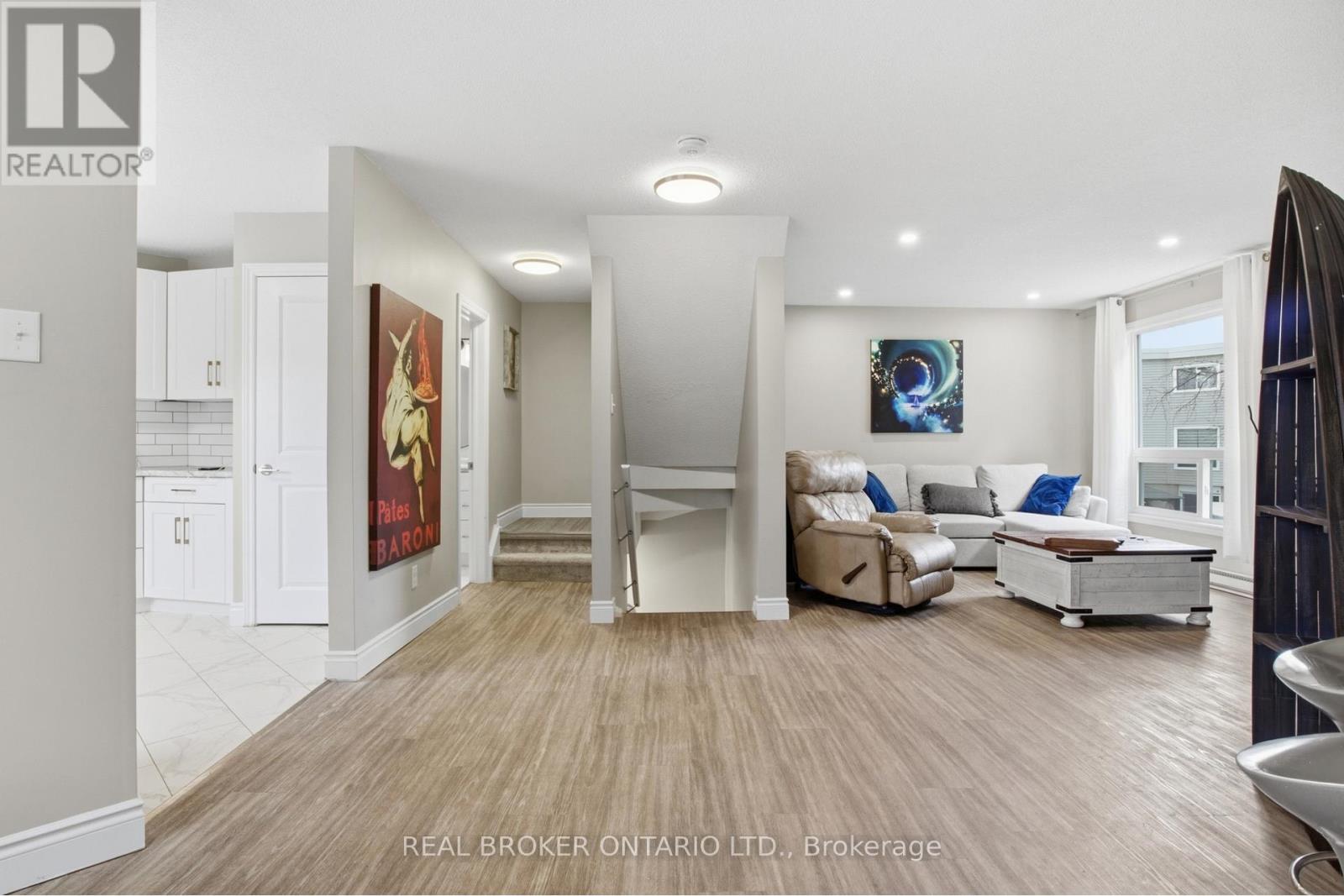 46 - 60 Elmsdale Drive Property Photo 15