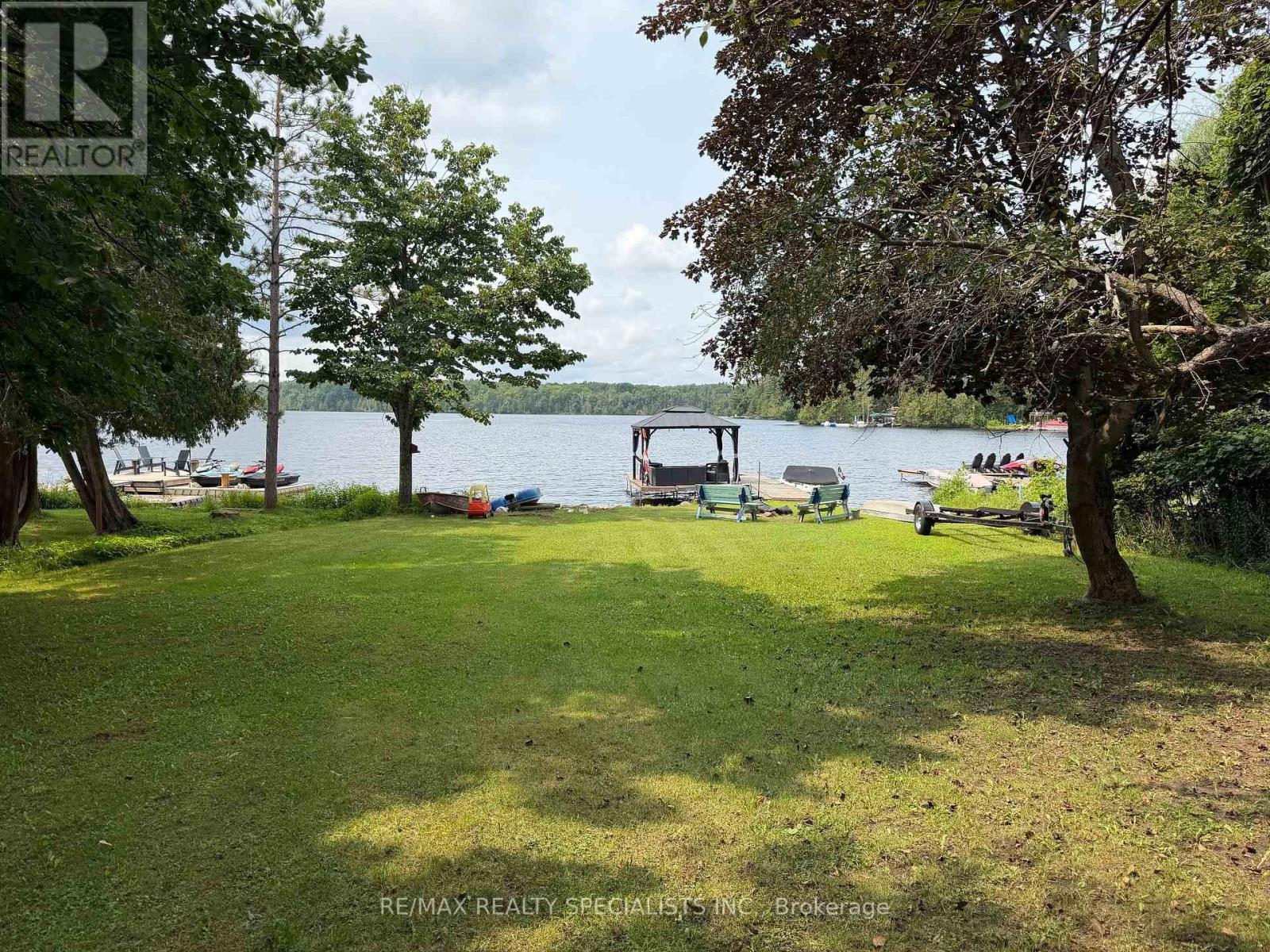 50 South Fork Drive Property Photo 2