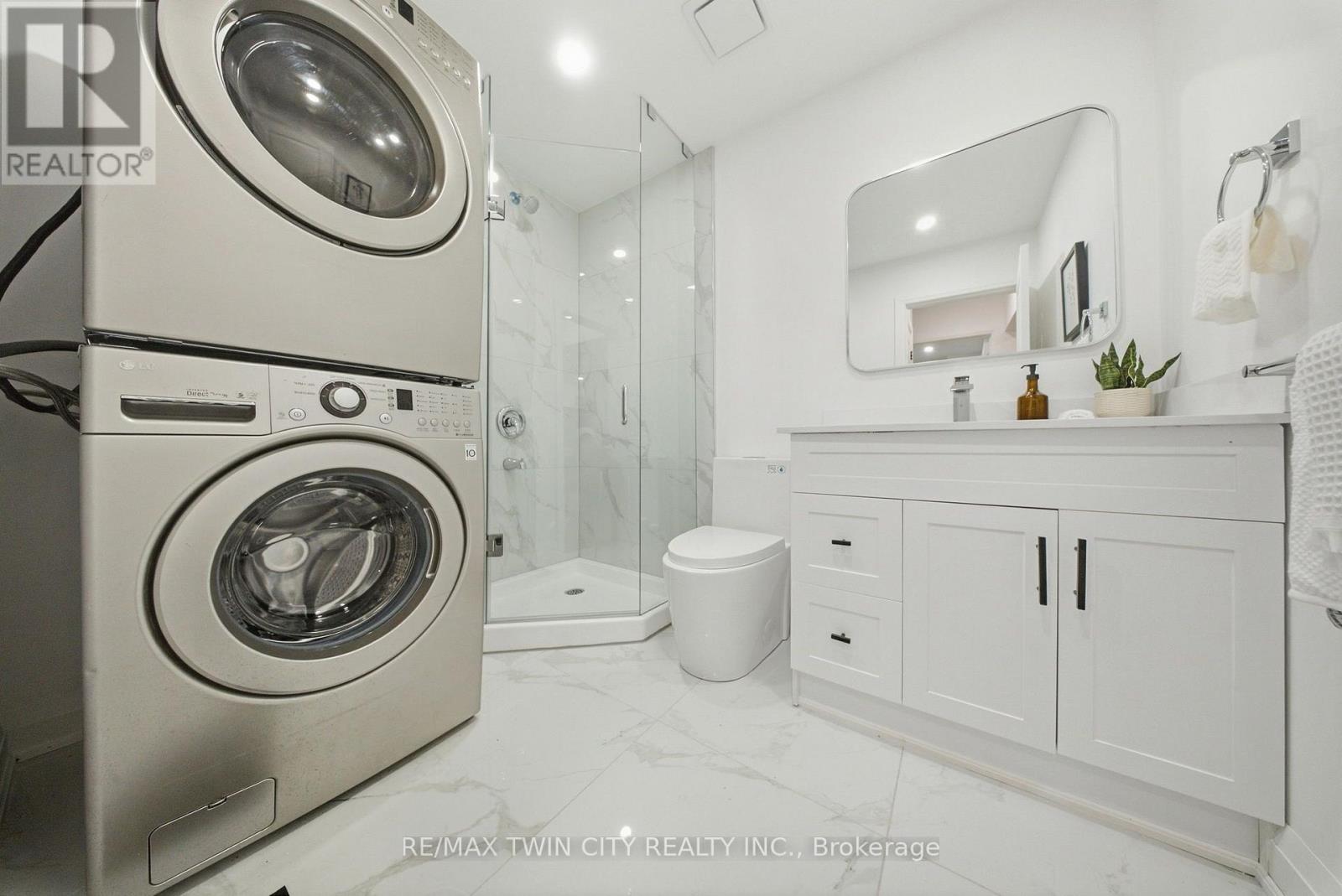 23 Aberdeen Street Property Photo 19