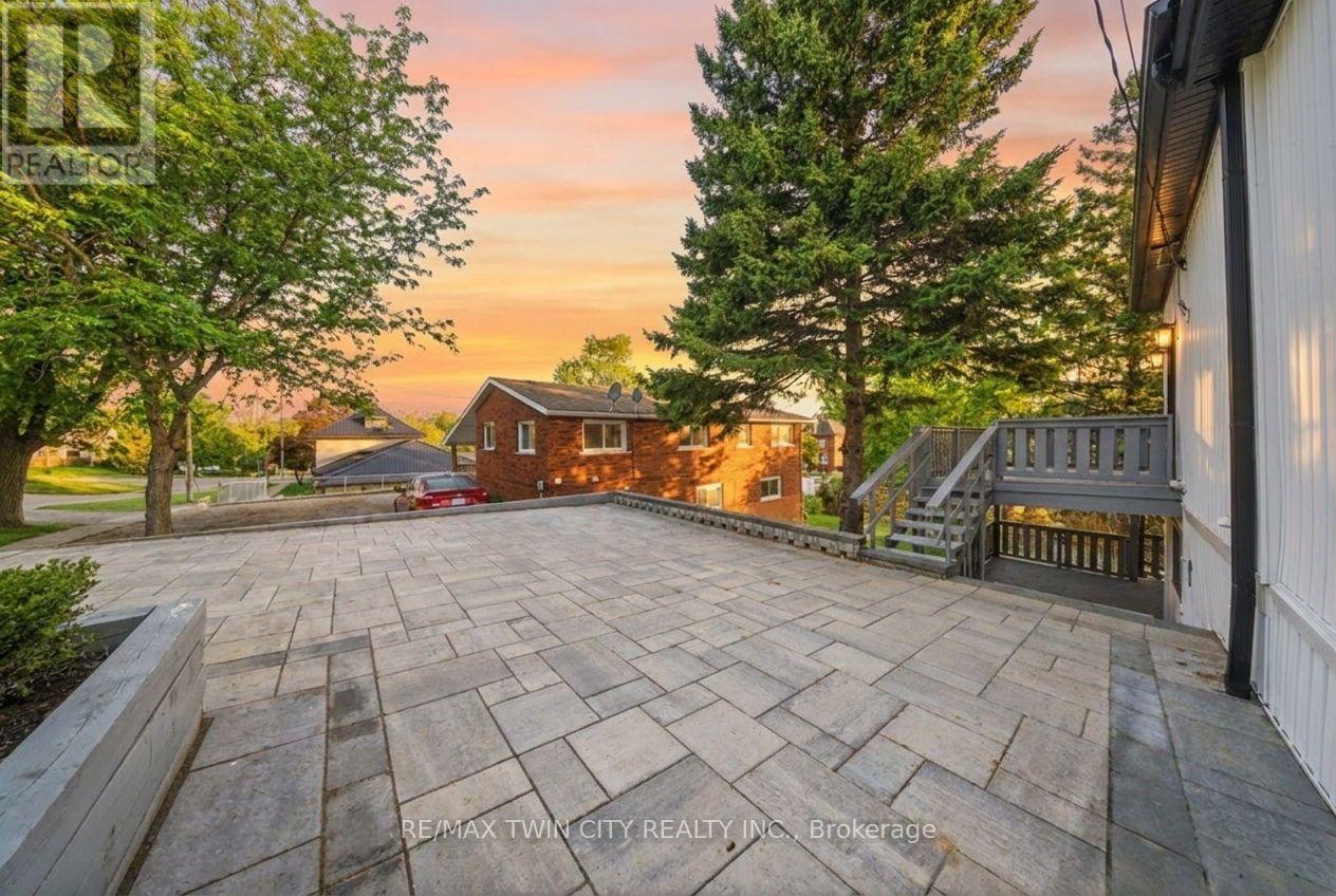 23 Aberdeen Street Property Photo 30