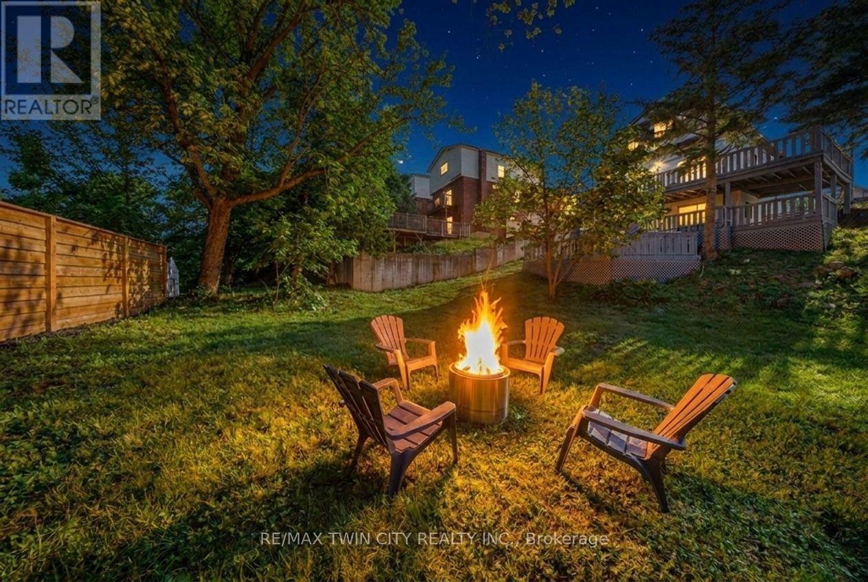 23 Aberdeen Street Property Photo 37