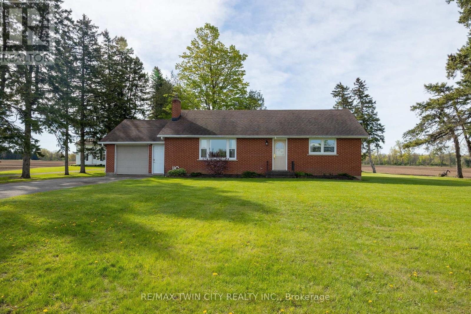 522 Ellis Avenue Property Photo 3