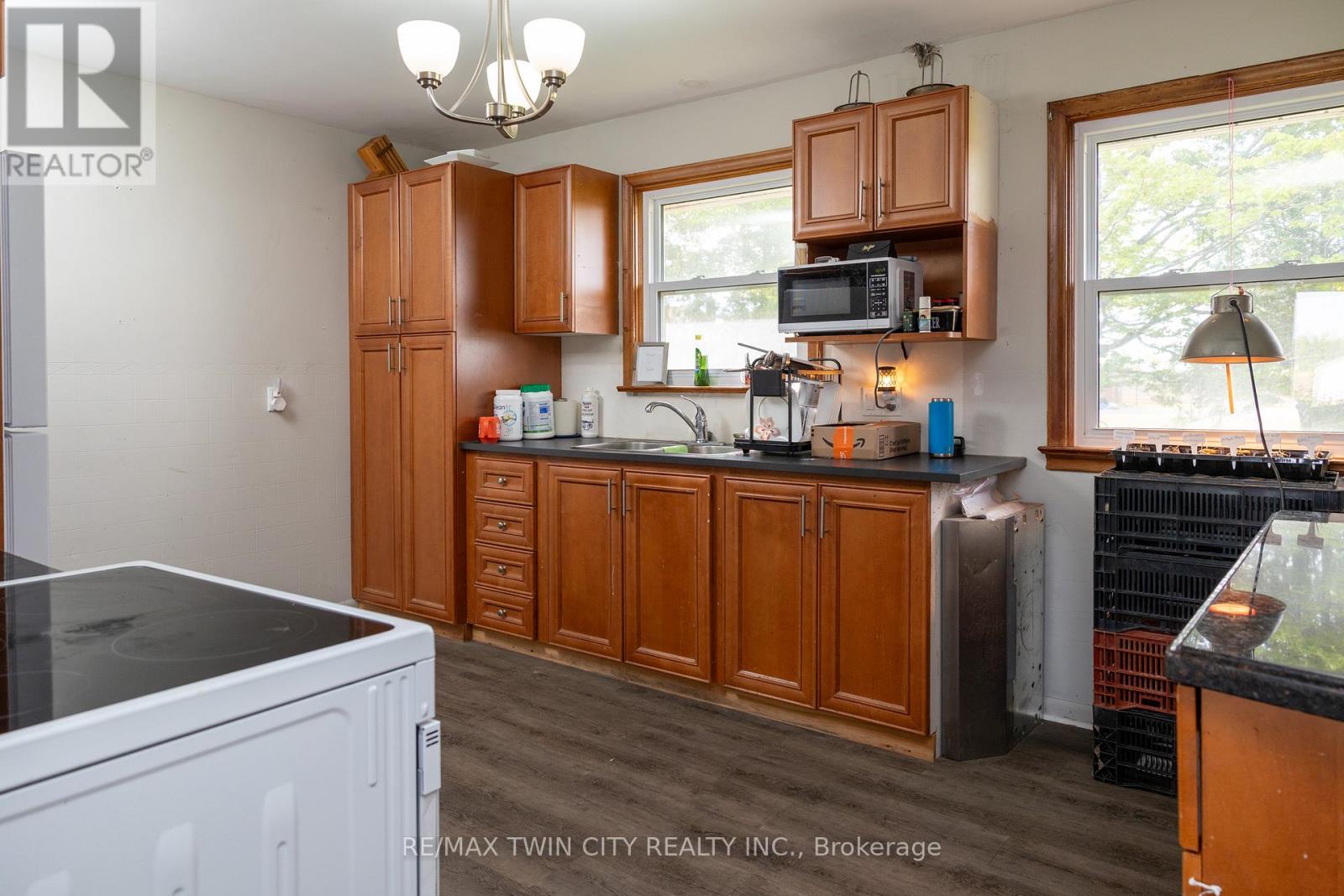 522 Ellis Avenue Property Photo 12