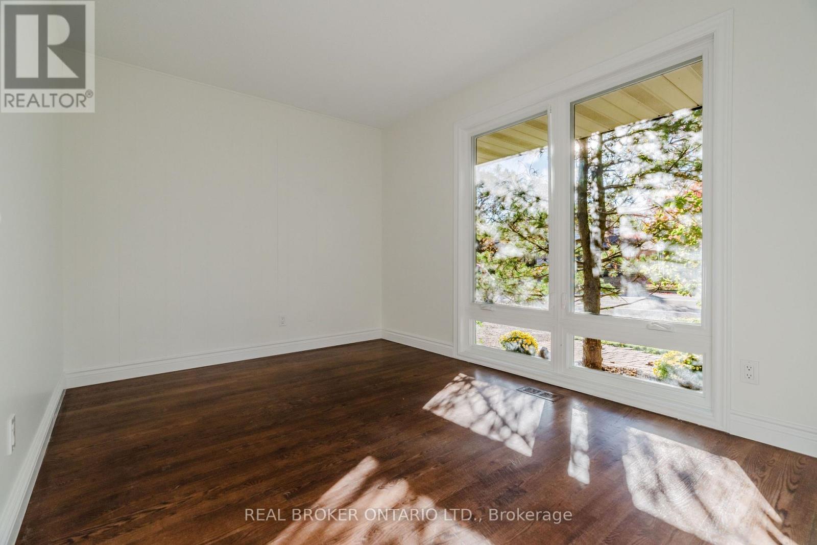 905 Plante Drive Property Photo 17