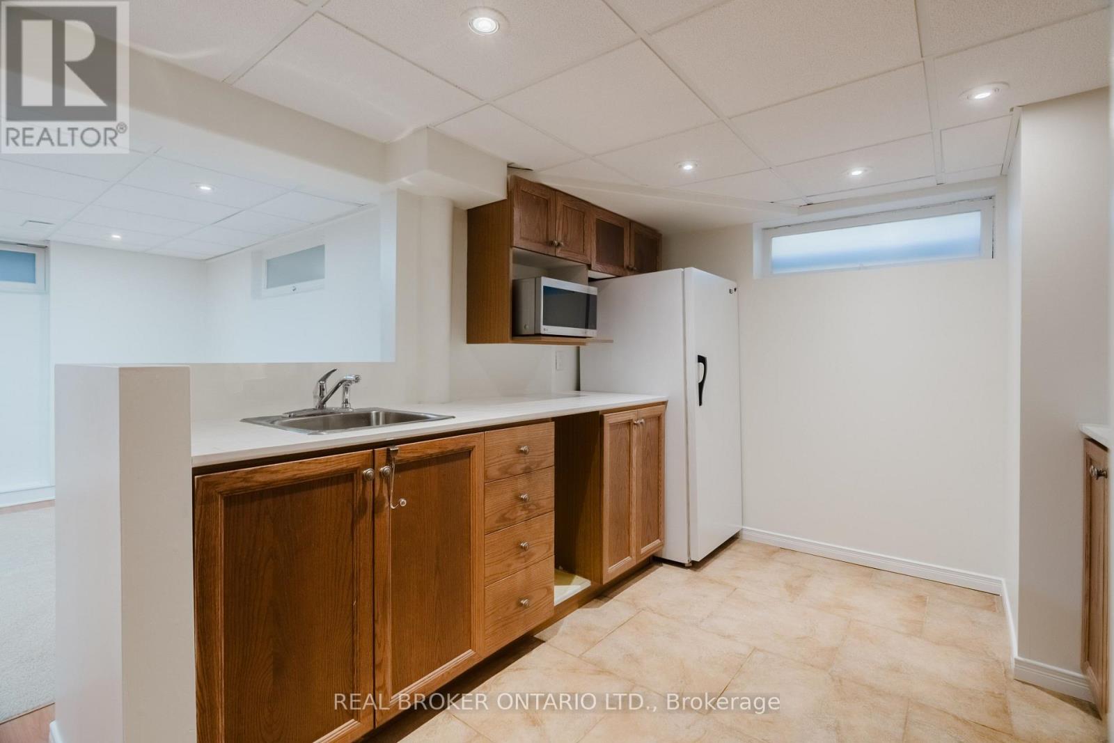 905 Plante Drive Property Photo 39