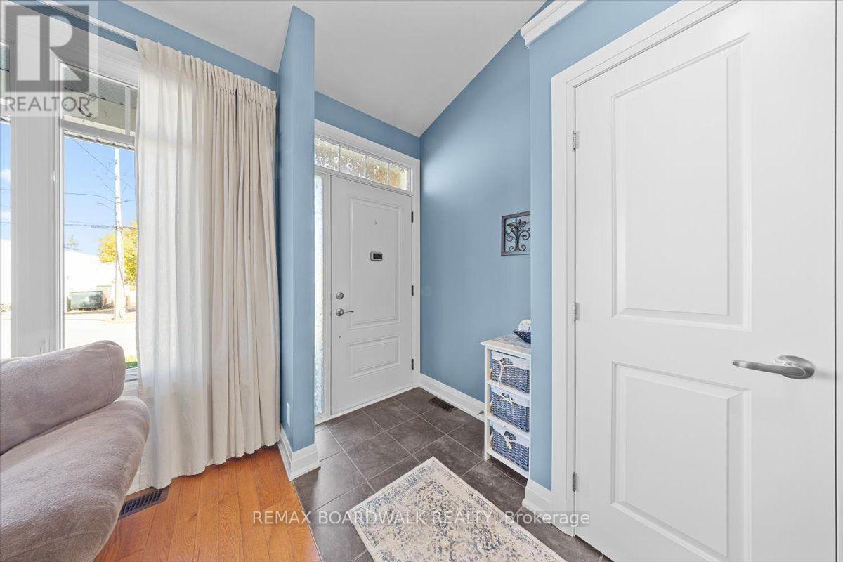 131 Elizabeth Street Property Photo 4