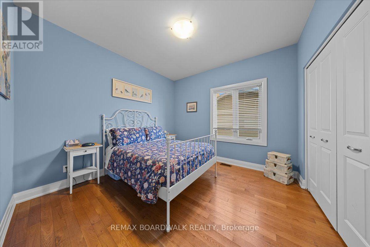 131 Elizabeth Street Property Photo 28