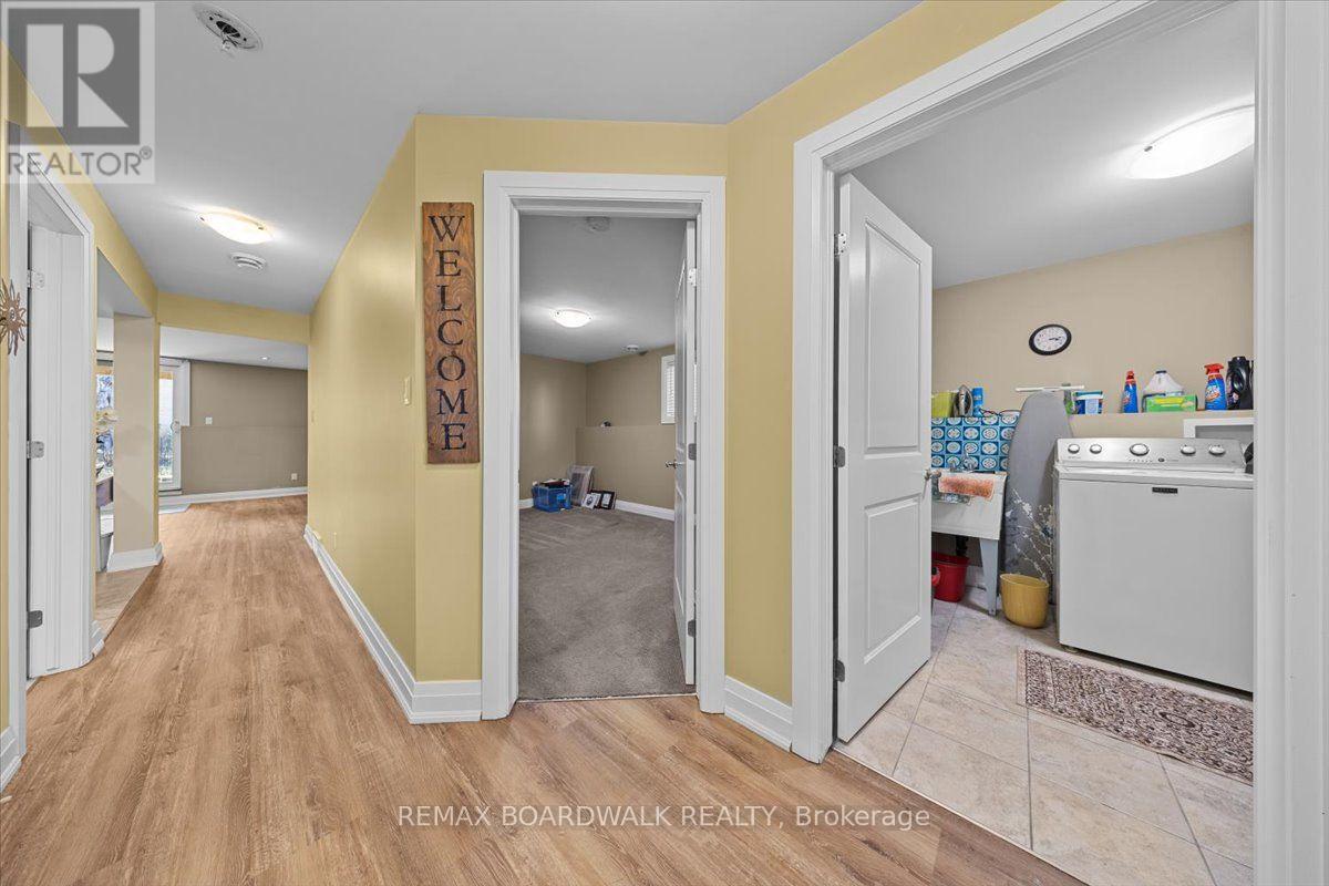 131 Elizabeth Street Property Photo 31
