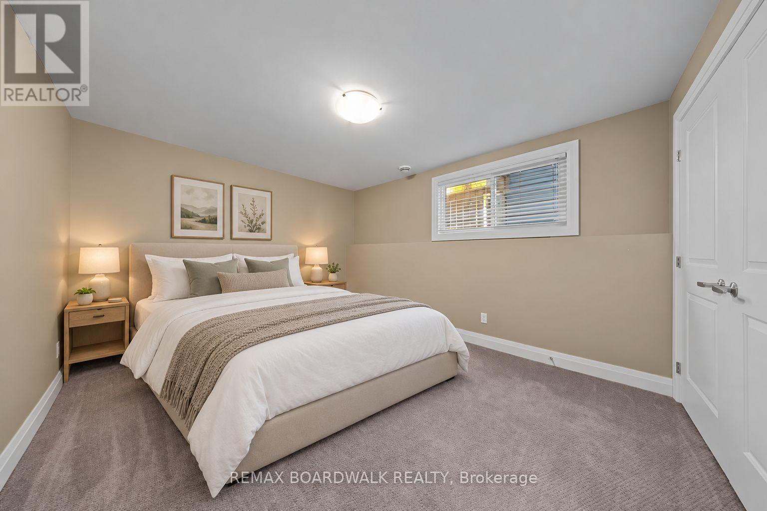 131 Elizabeth Street Property Photo 39