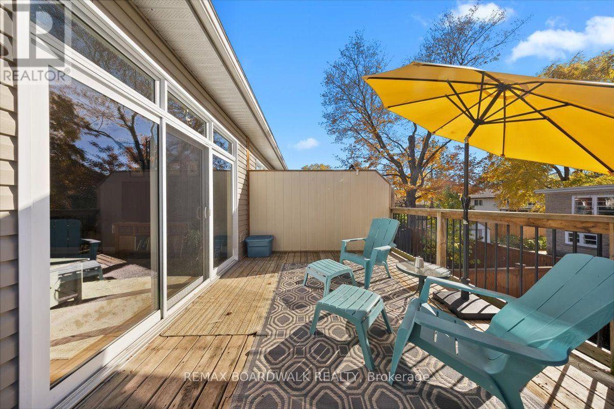 131 Elizabeth Street Property Photo 45