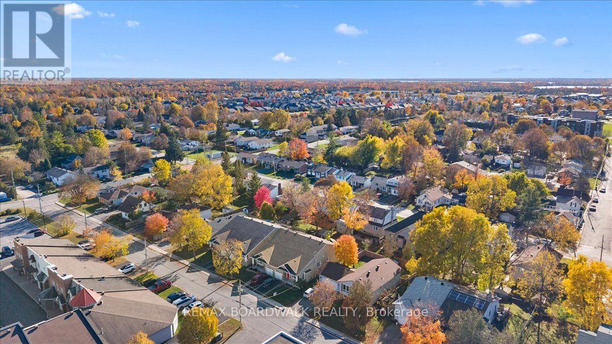 131 Elizabeth Street Property Photo 50