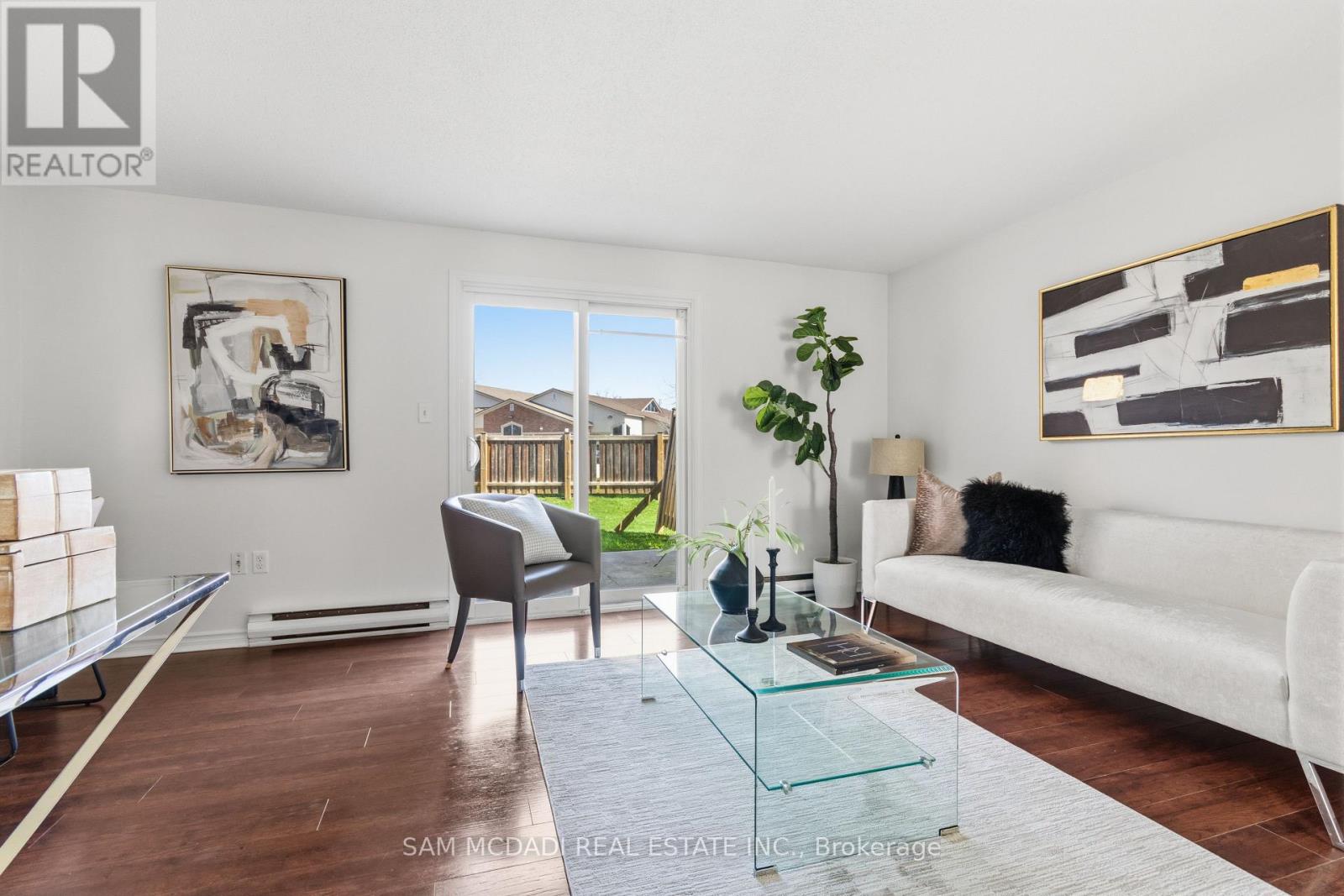 2 - 160 Rittenhouse Road Property Photo 10
