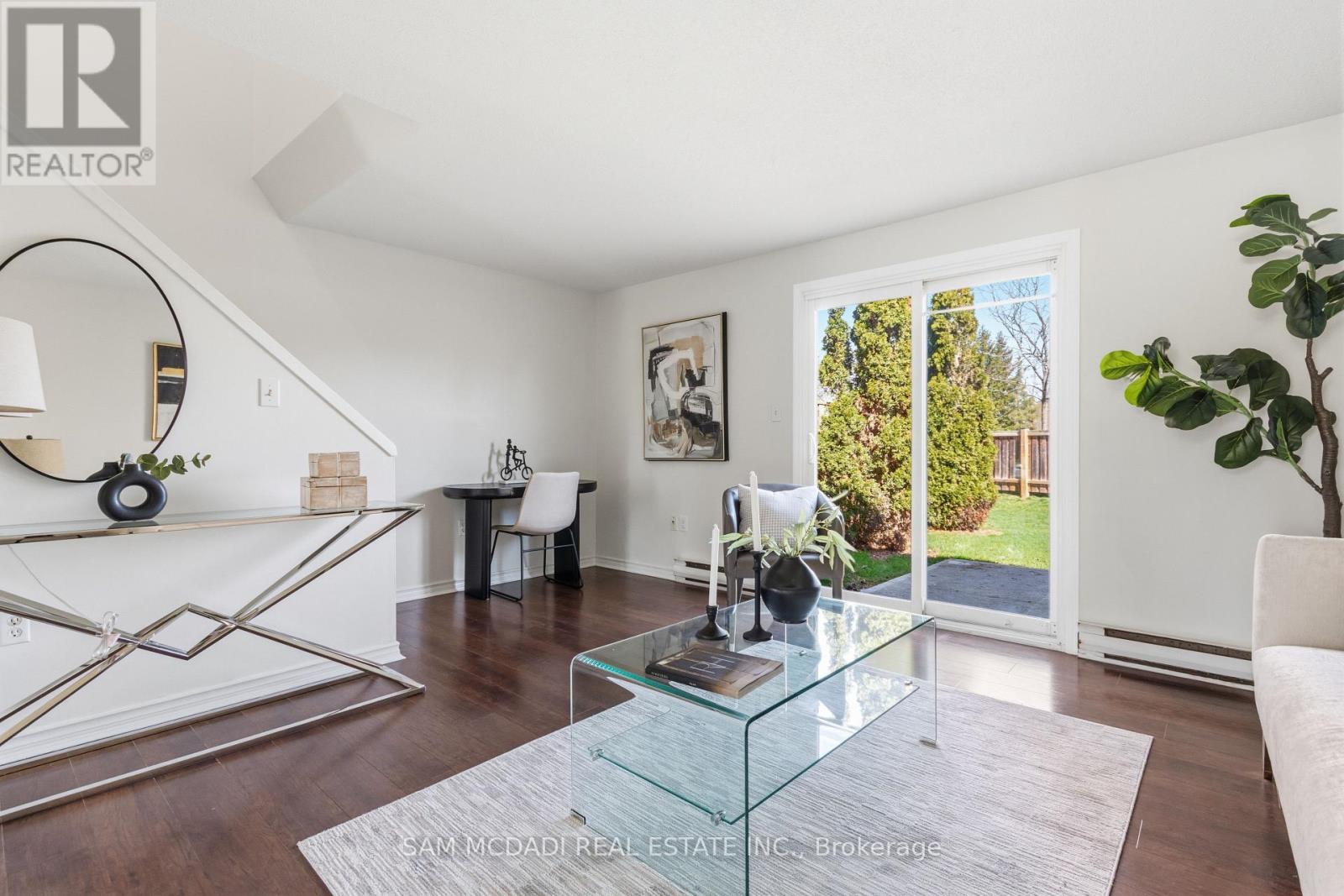 2 - 160 Rittenhouse Road Property Photo 11