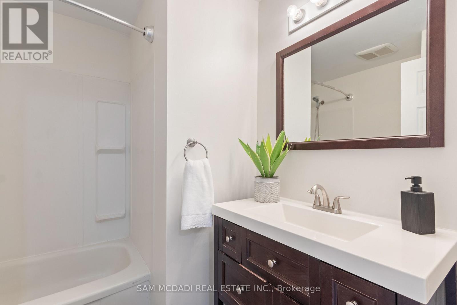 2 - 160 Rittenhouse Road Property Photo 19