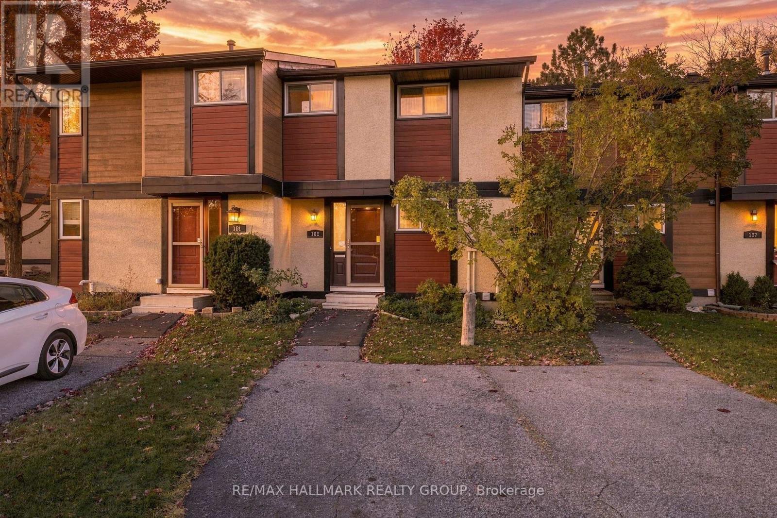 163 MCCLINTOCK WAY Property Photo 1