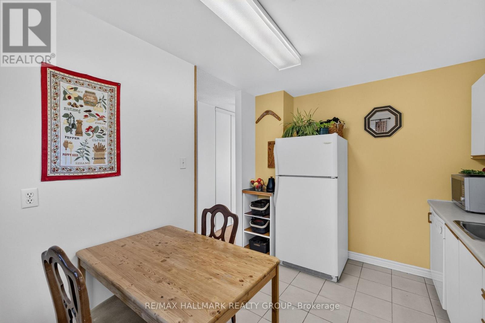 163 Mcclintock Way Property Photo 24