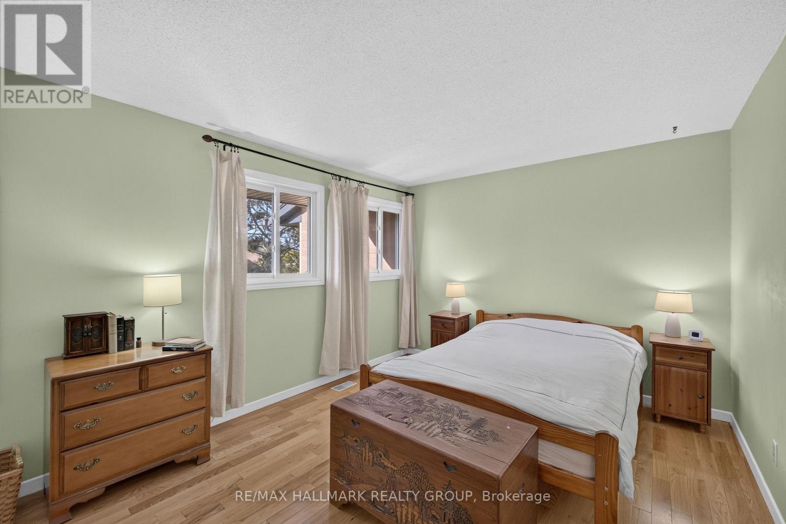 163 Mcclintock Way Property Photo 28