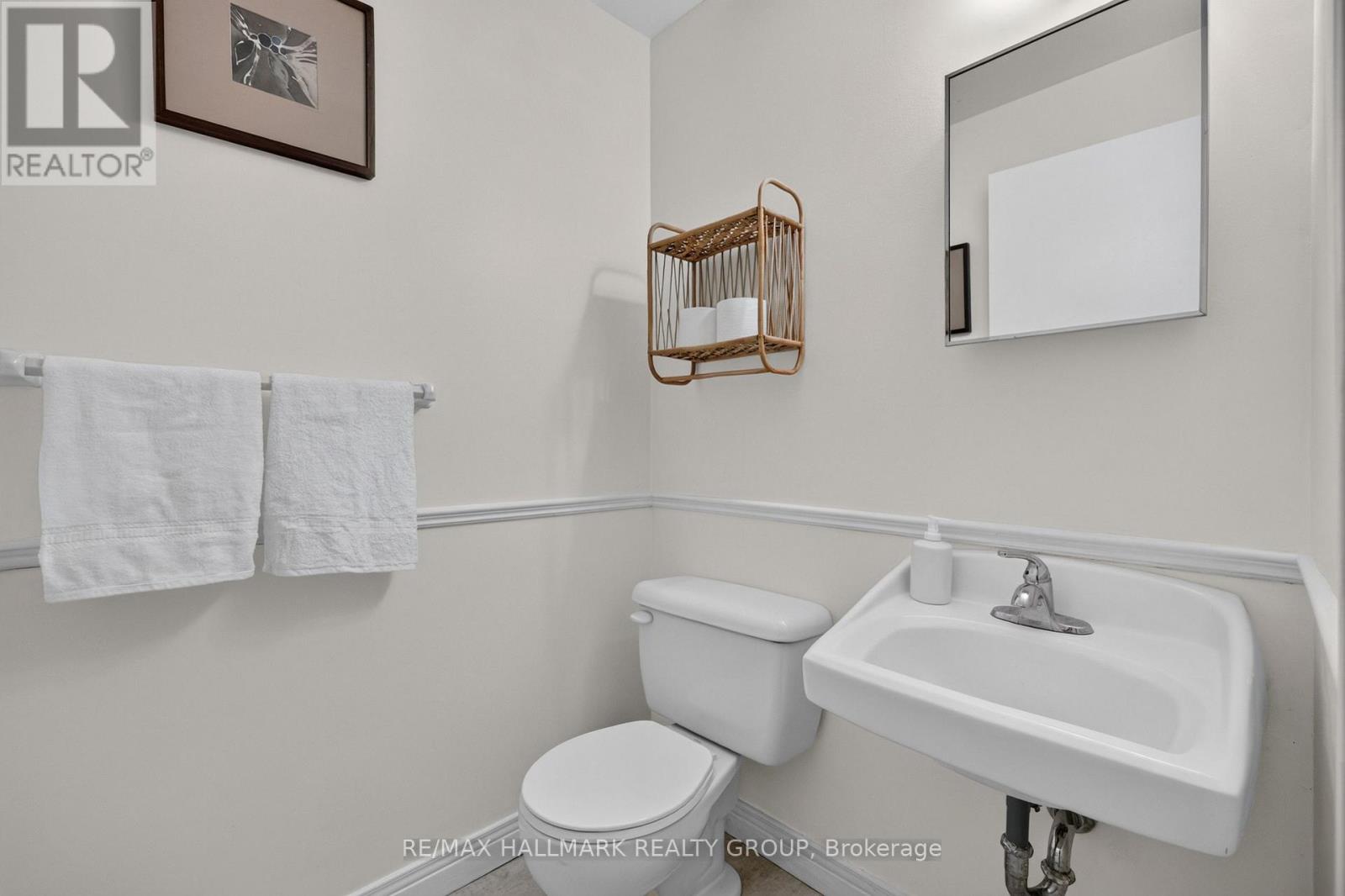 163 Mcclintock Way Property Photo 42