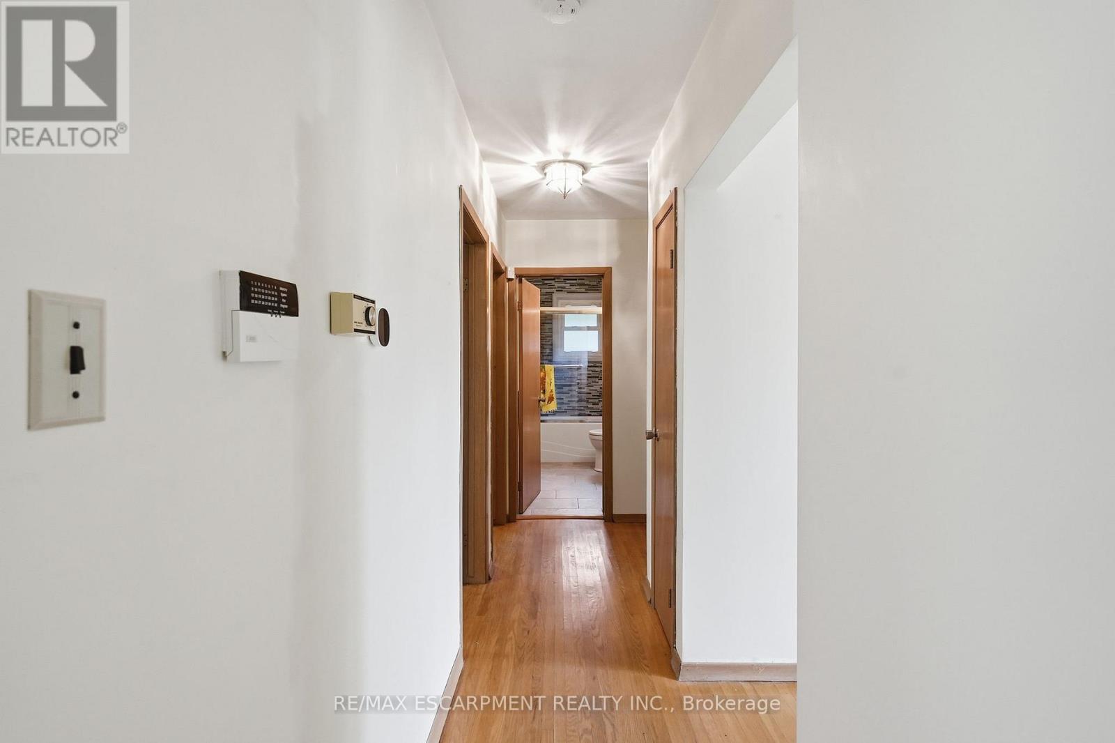 44 Mcdonald Court Property Photo 12