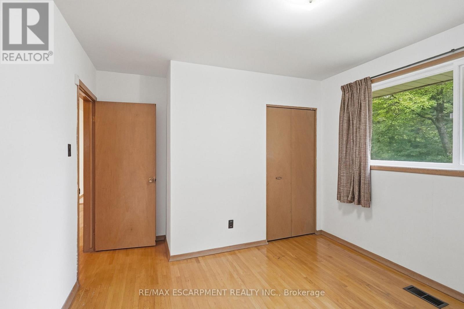 44 Mcdonald Court Property Photo 14